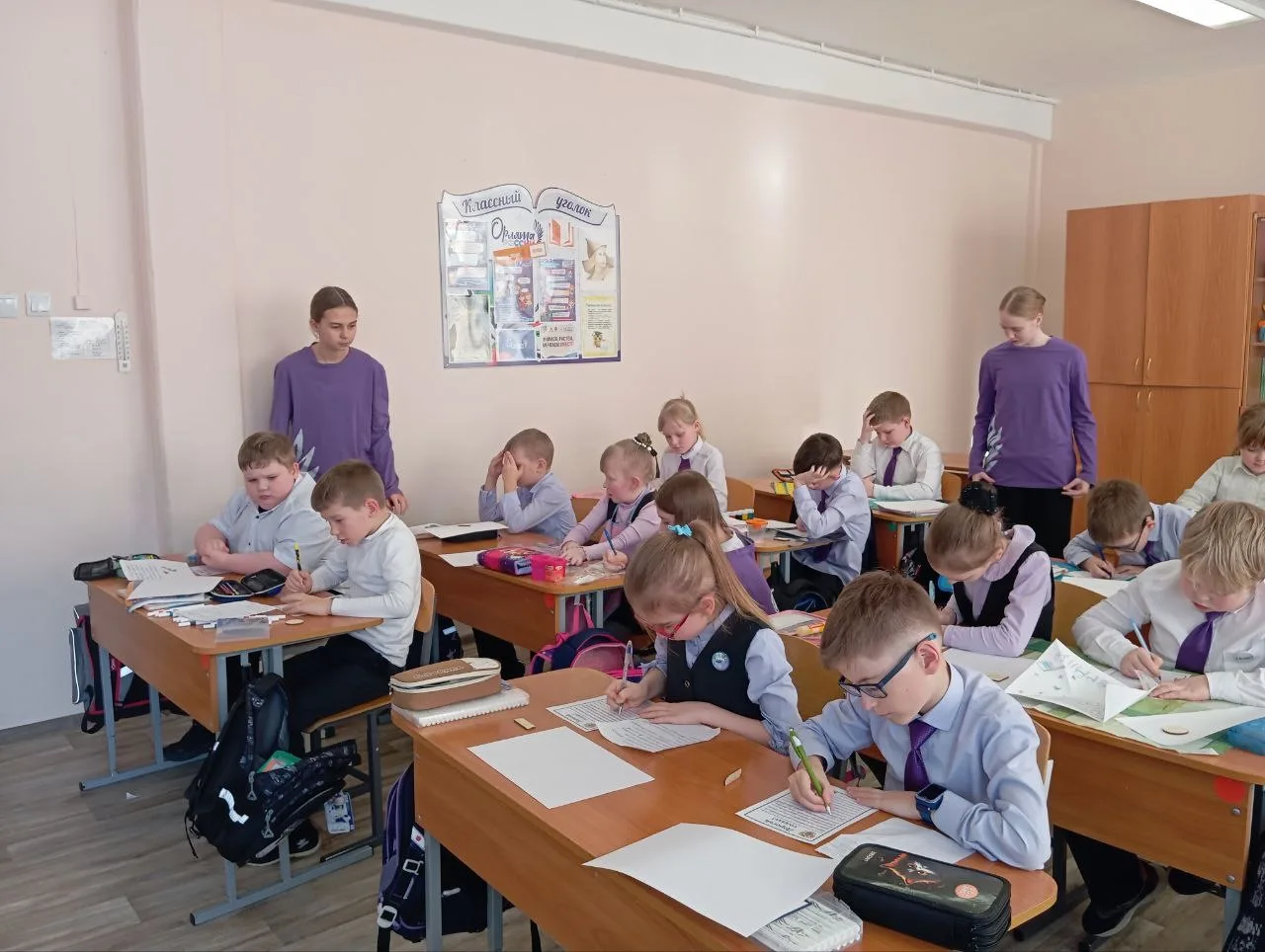 🌟 В рамках трека "Орлёнок - Доброволец" ученики 2Б класса и их наставники провели мастер-класс для д