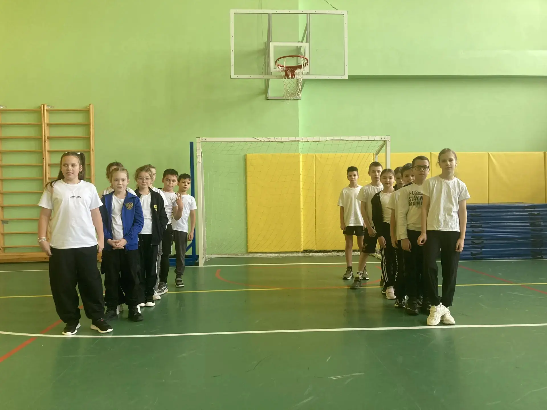 УРА! Наши «Весёлые старты» удались на славу! 😍   Привет, друзья! Пока все ещё в новогоднем настроени