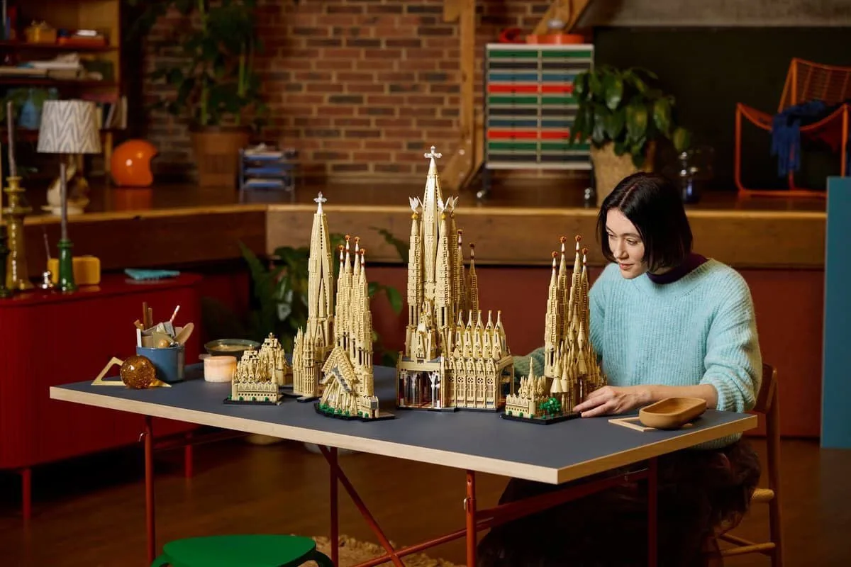 Lego выпустили свой самый большой набор на 12 ТЫСЯЧ деталей — из целого мешка кубиков п...