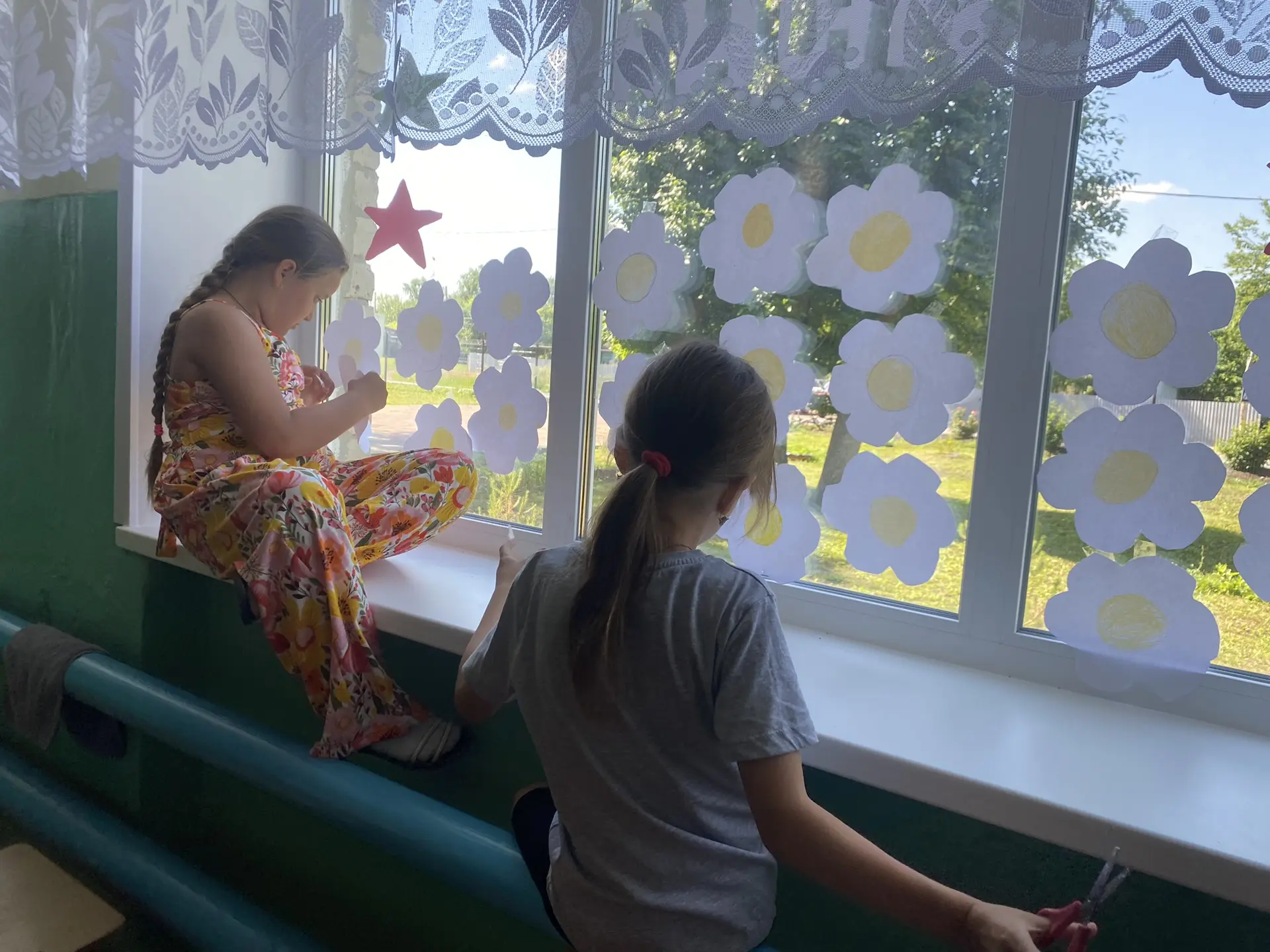 Солнышко светит в каждом окне! ☀️🇷🇺