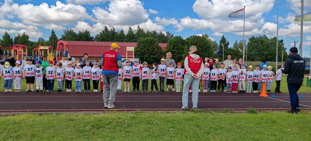 🏅 Первые шаги к ГТО

Для нашего детского сада это по-настоящему важное событие — то, к которому мы 