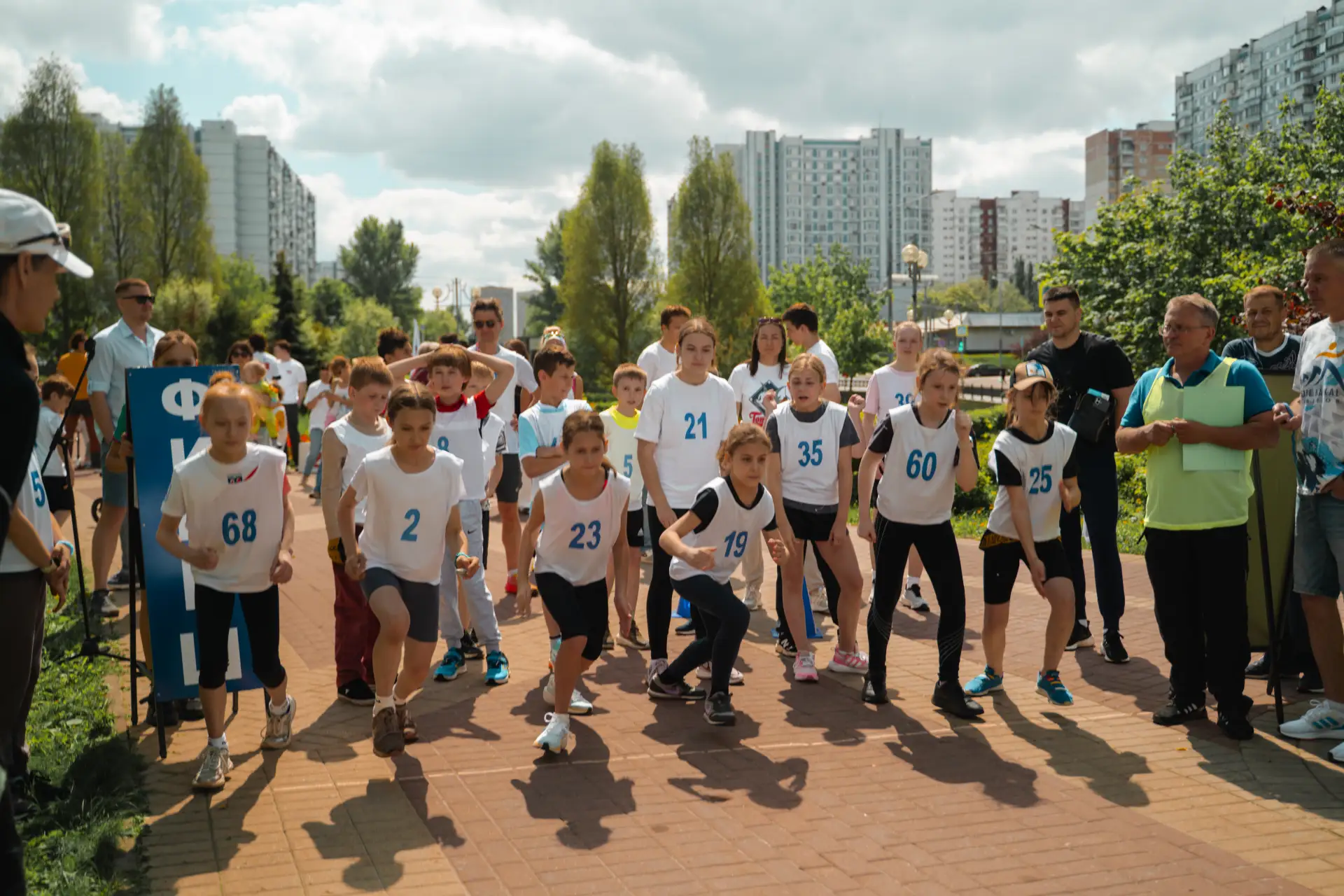 🏃‍♀️ «Кросс Победы»: наши ученики в числе призёров!   🌳🏃16 мая в сквере Осеннего бульвара прошёл тра
