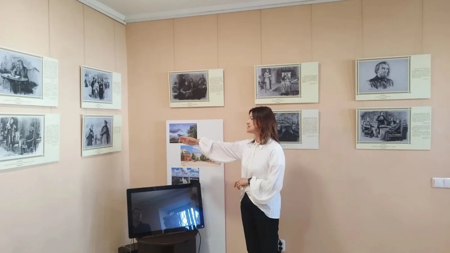 🇷🇺🇧🇾Выставка «Рыцарь русской литературы» из фондов Объединения государственных литературно-мемор