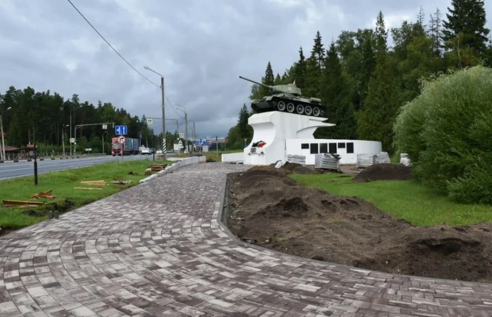 📍Под Переславлем-Залесским благоустраивают мемориальный комплекс в память о Михаиле Ко...
