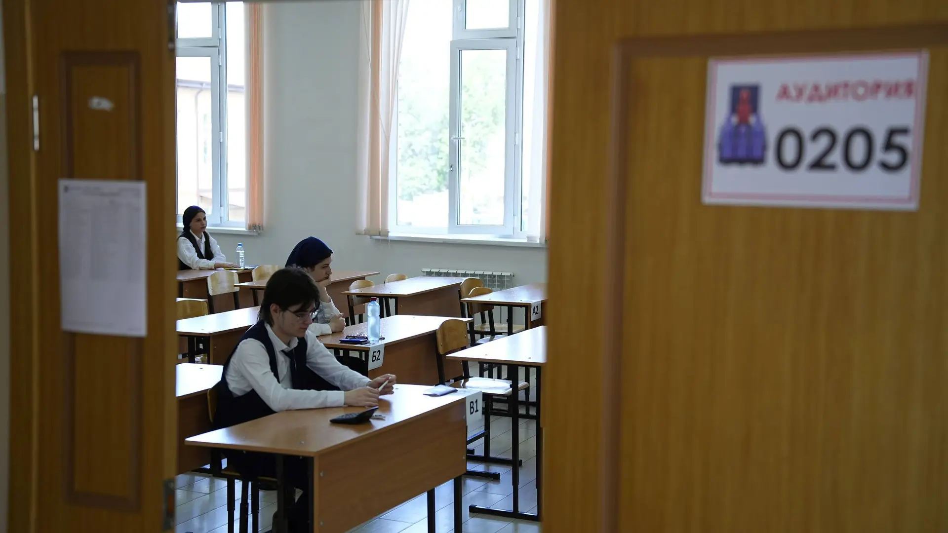 Ученики МБОУ «СОШ №38» г. Грозного приступили к сдаче государственных экзаменов