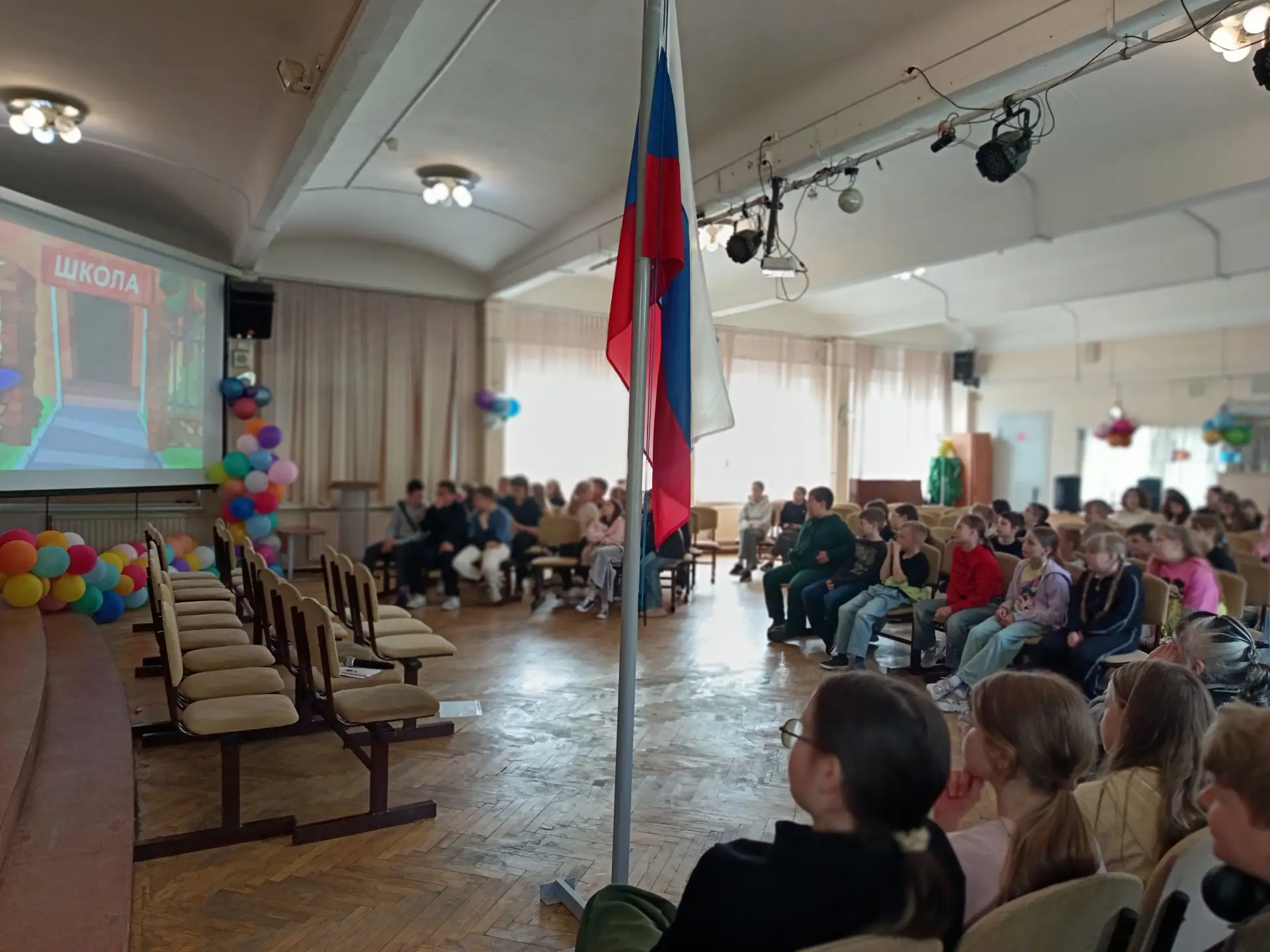 Безопасные каникулы или здравствуй, лето🌲🌳🌴
Начались летние каникулы и в городских оздоровительны