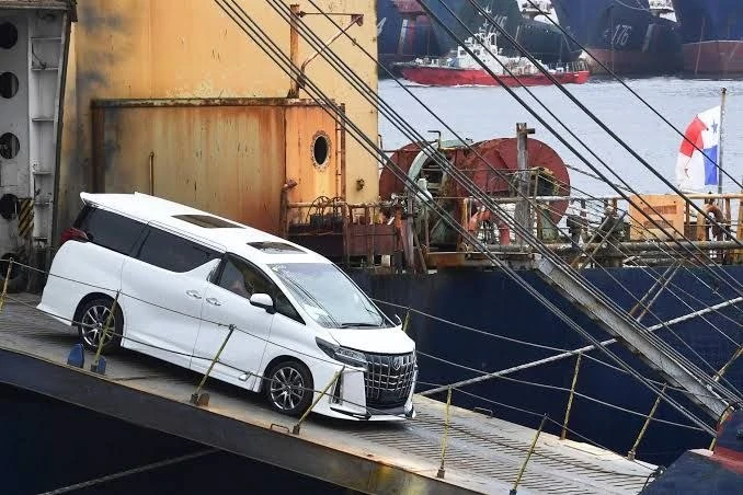 💬 Япония увеличила поставки автомобилей в РФ почти на 19%