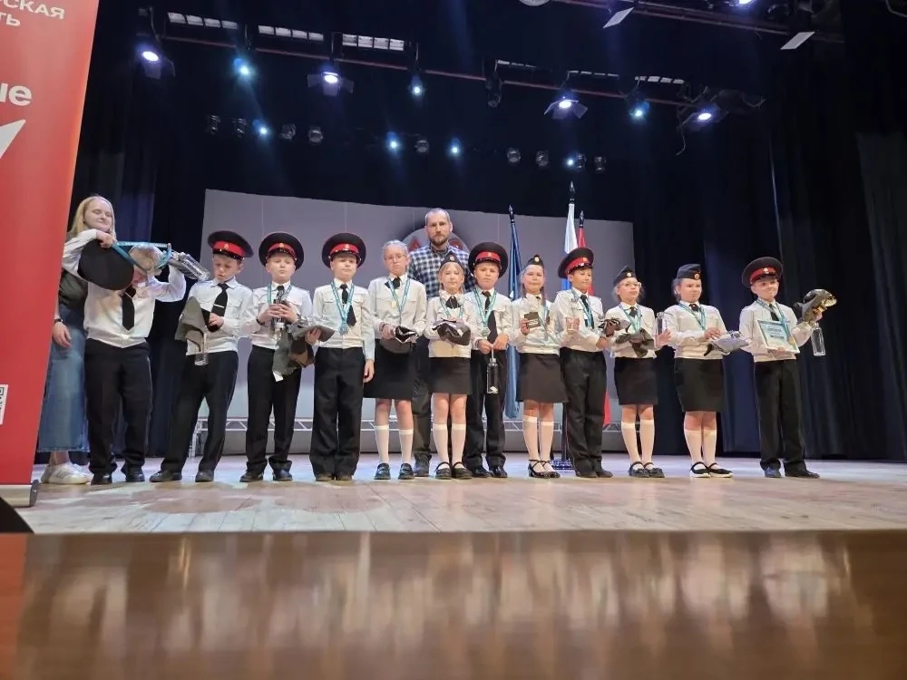 🏆 Гордость школы: успех отряда «Владимирец» на региональном этапе «Зарницы 2.0»