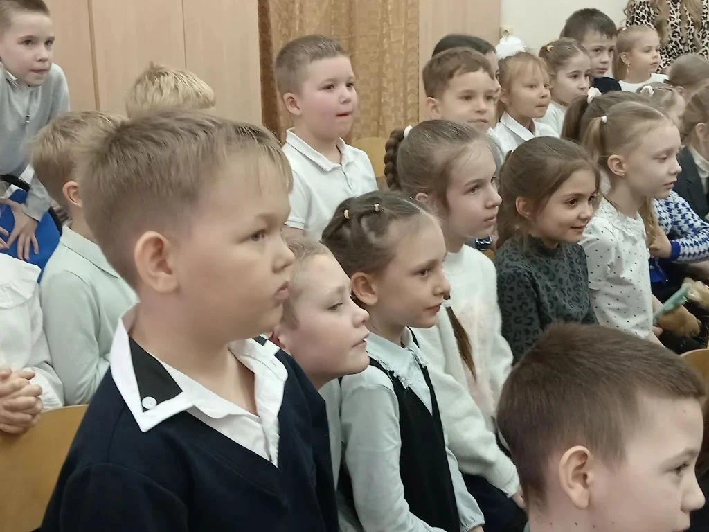 11.03.26 г.  театральная студия "Преображение", под руководством Ачаликовой Т. В.  показали для обуч