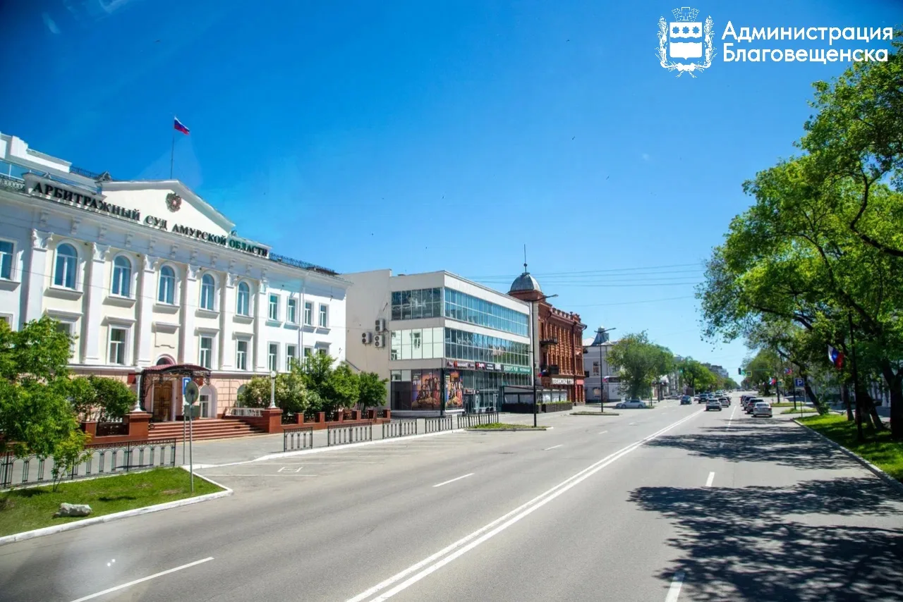 🌤️ Прогноз погоды в Благовещенске на 19 июня: 

🌡️ Облачно, днем с прояснениями, кратковременный д