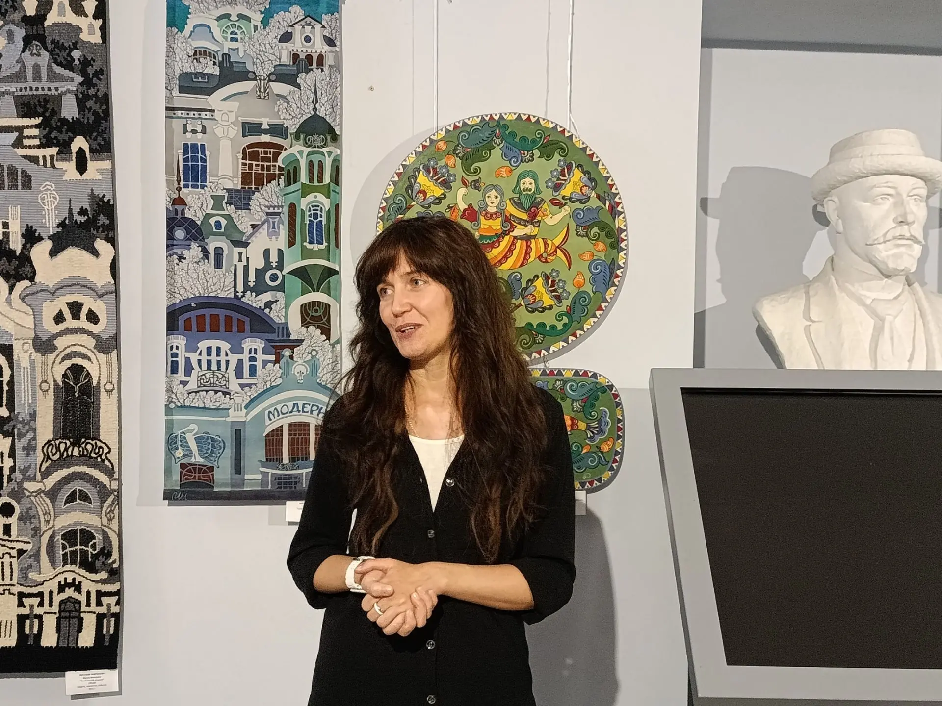 🎨Сегодня в 15.00 в выставочном зале Музейного комплекса «Усадьба Асеевых» состоялось открытие худож