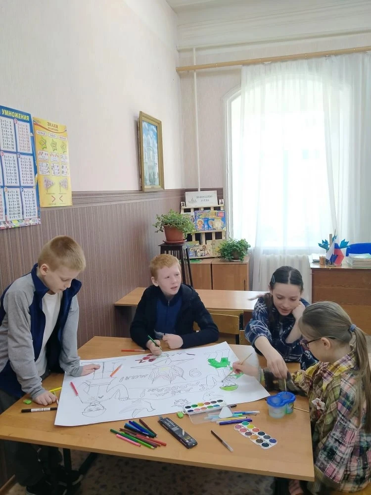 Есть в нашей жизни даты, которые переполняют душу радостью и безмерной гордостью за нашу страну. Так