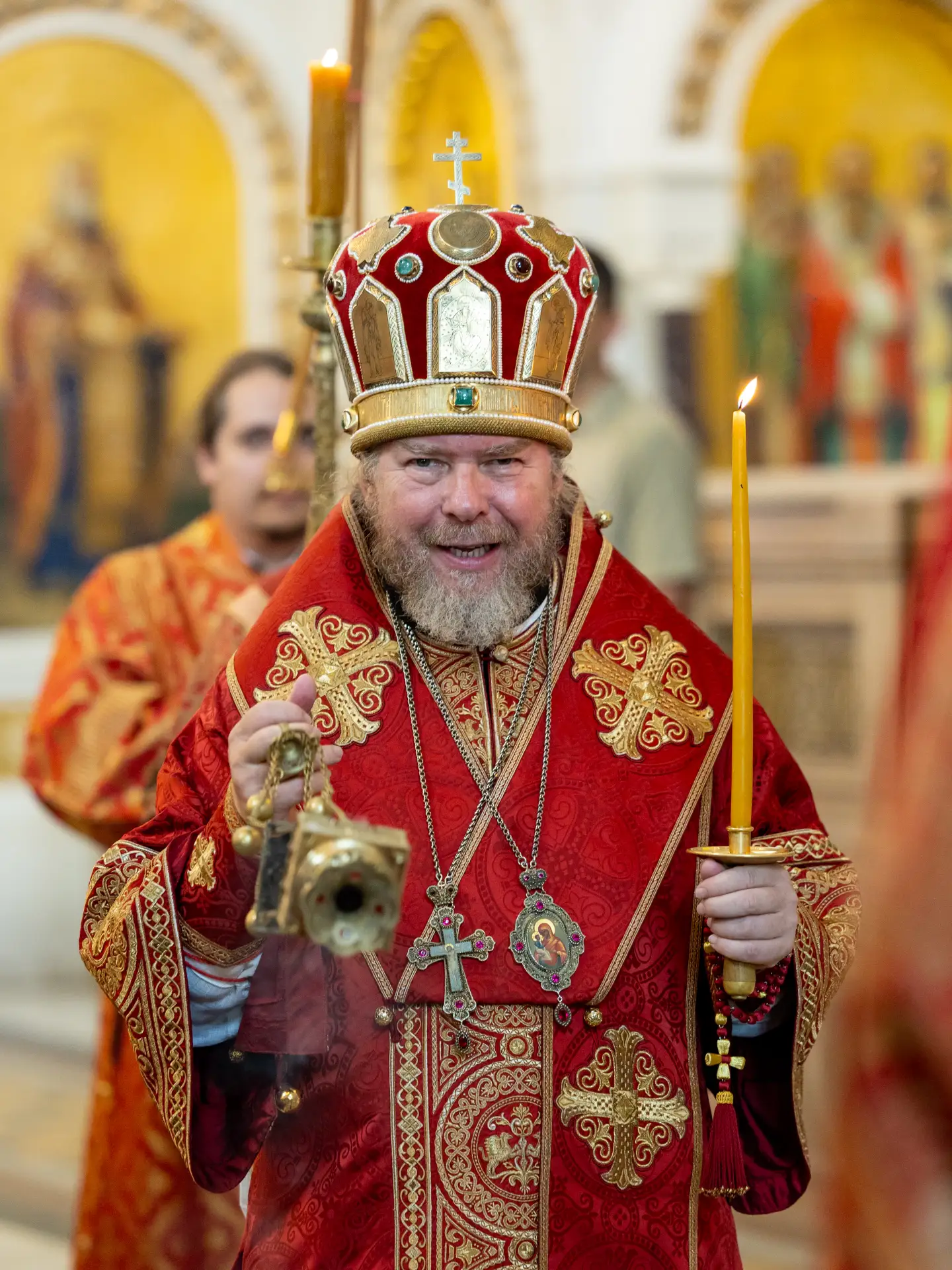 🙏 Митрополит Тихон совершил всенощное бдение в Свято-Владимирском Херсонесском монастыре

Вечером 1