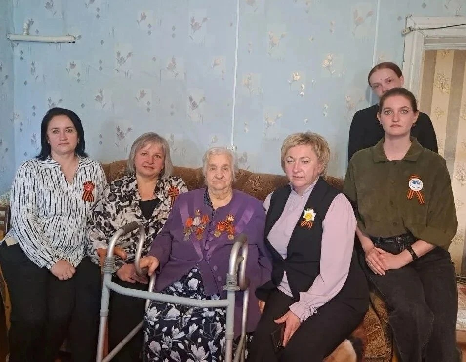 Сегодня, 7 мая 2026 года, в преддверии Дня Победы глава Бековского района Светлана Куда...
