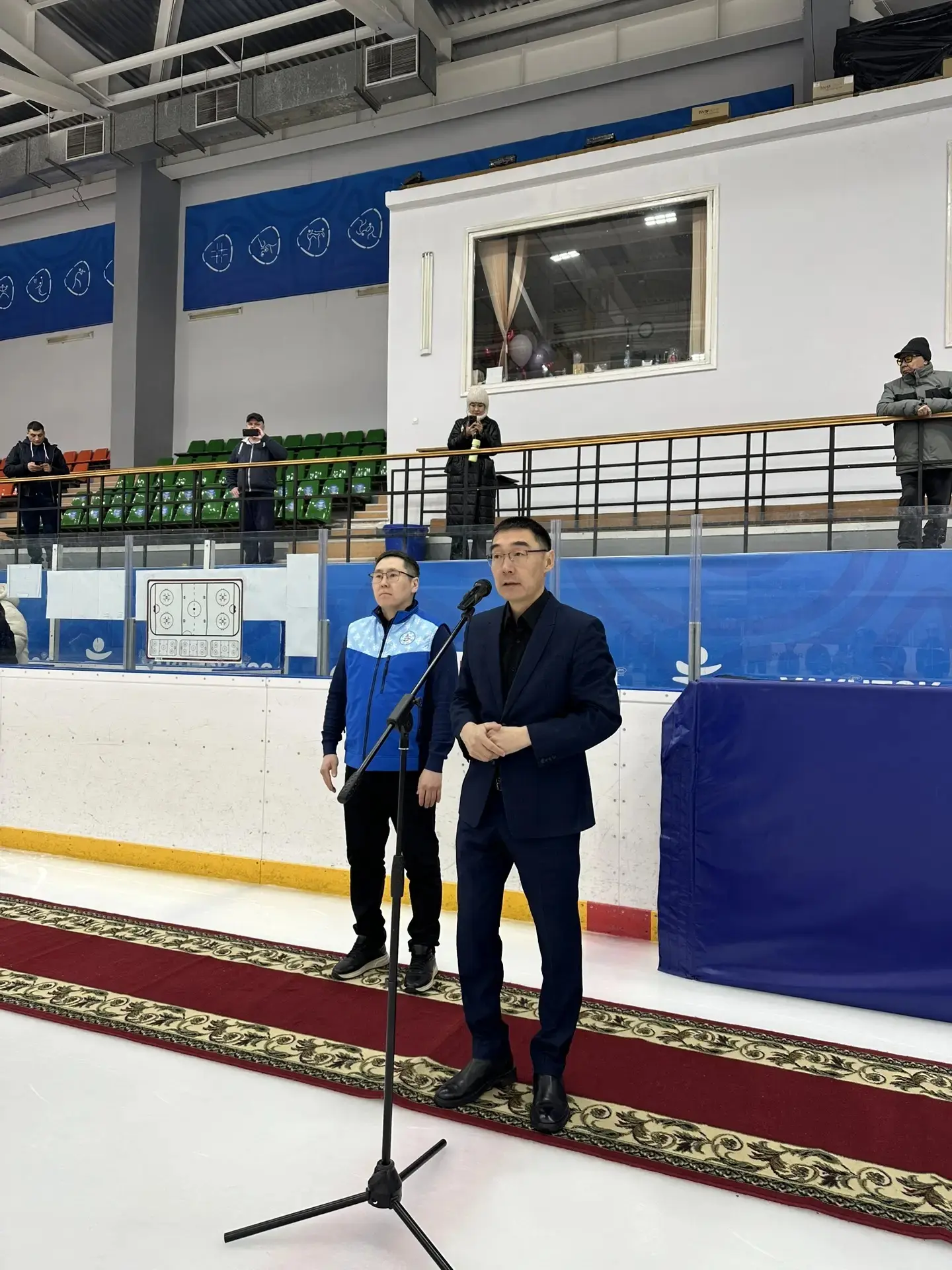 Видео