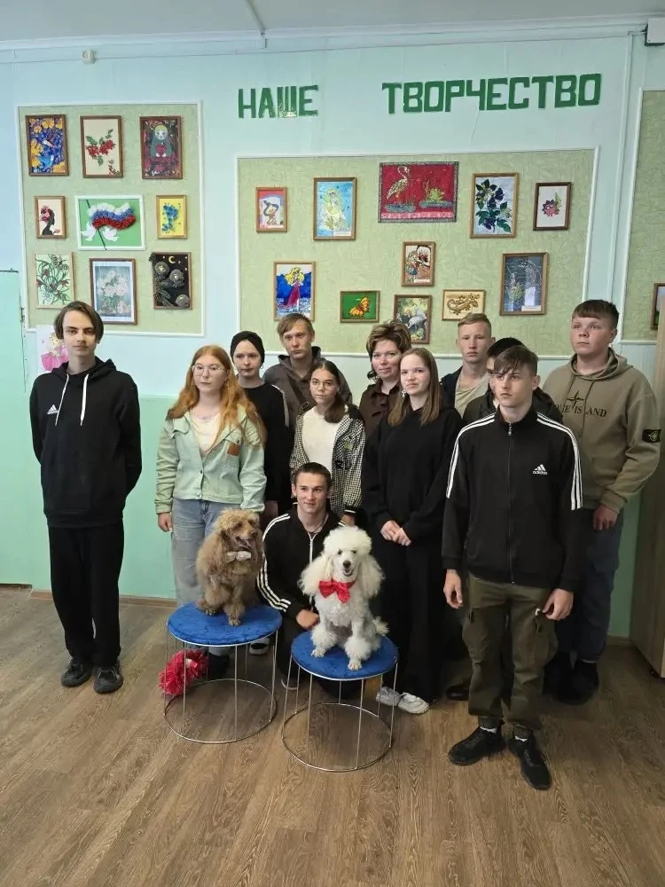 В этот праздник ТС «Магазин моего района»навестил воспитанников Головинщинской школы‑ин...