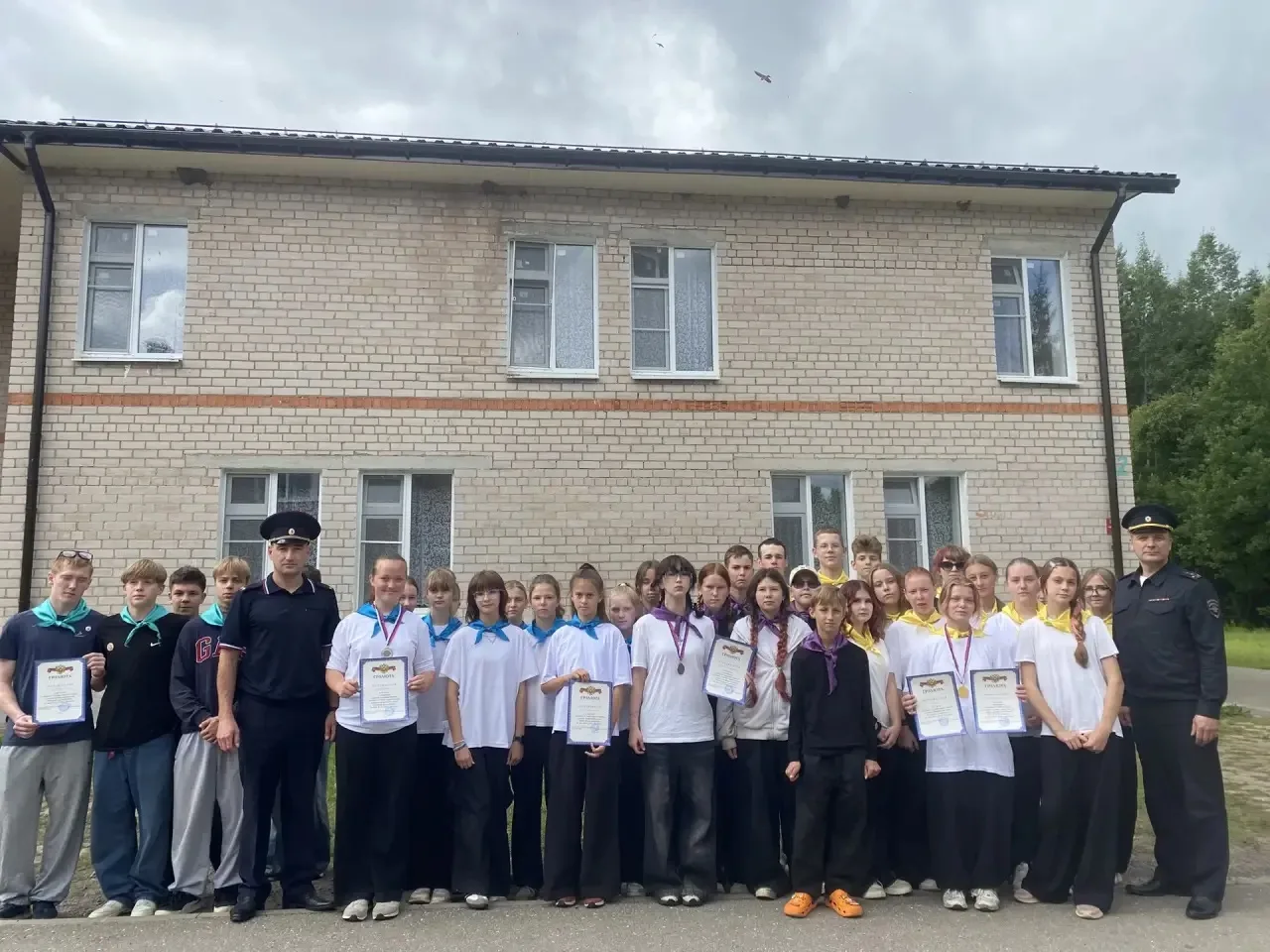 В детском оздоровительном лагере «Волынь» Новгородского округа в рамках профильной смен...