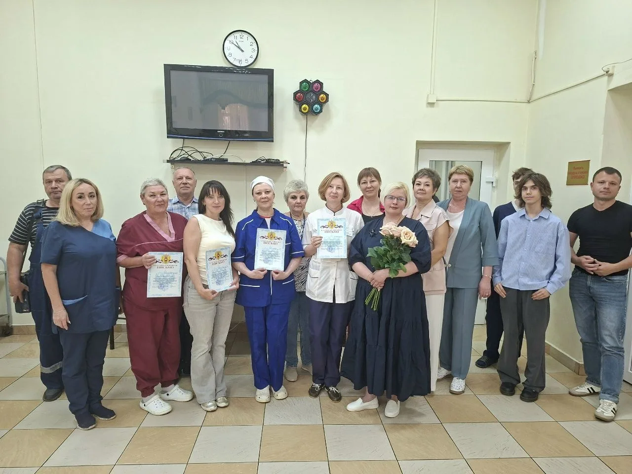 Ежегодно, 8 июня отмечается наш профессиональный праздник - День социального работника....