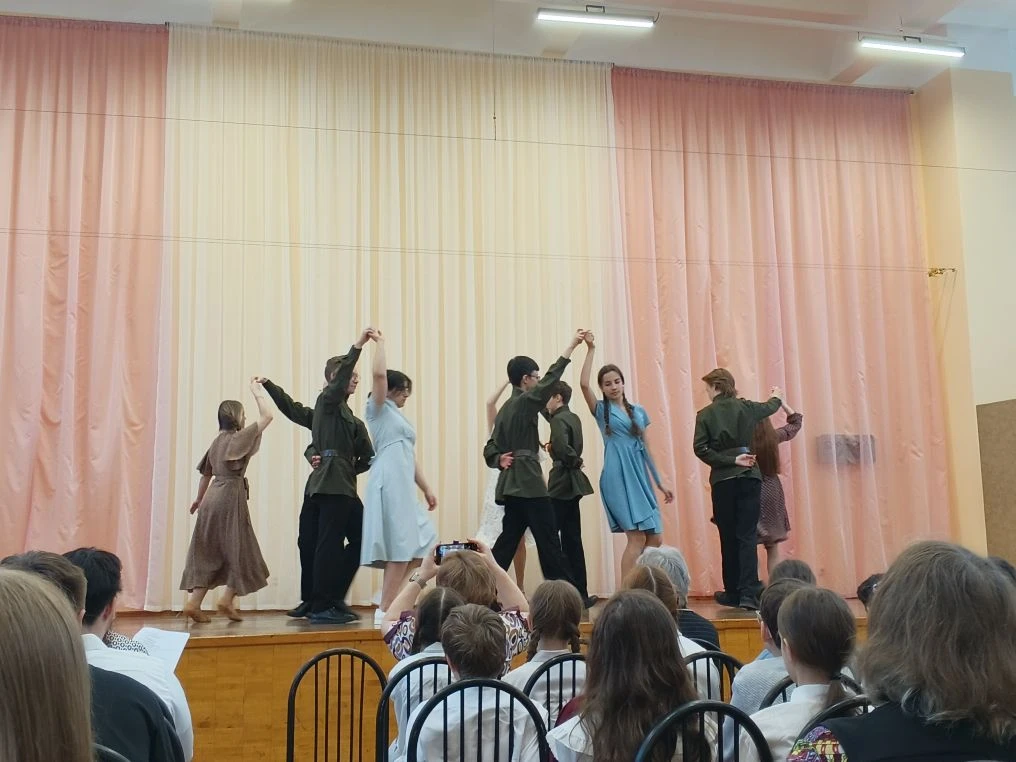 ‎🕊️ «Жди меня...» — слово, которое сильнее войны ‎ ‎🕊️Сегодняшний день в школе был наполнен глубоким
