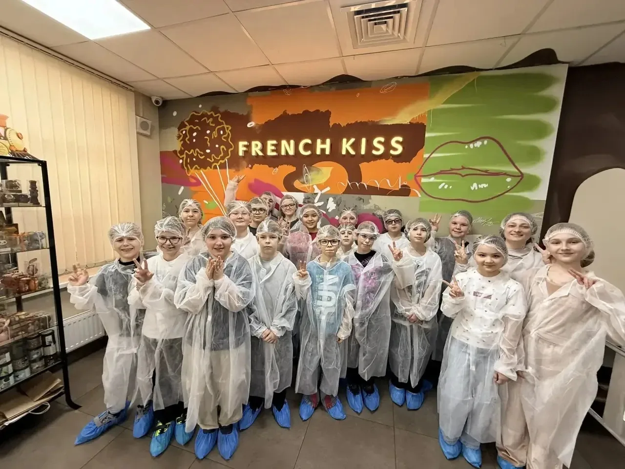 🍫 ШОКОЛАДНОЕ ПРИКЛЮЧЕНИЕ ПЯТИКЛАССНИКОВ  ☀️ Весенние каникулы начались по-настоящему сладко для учен