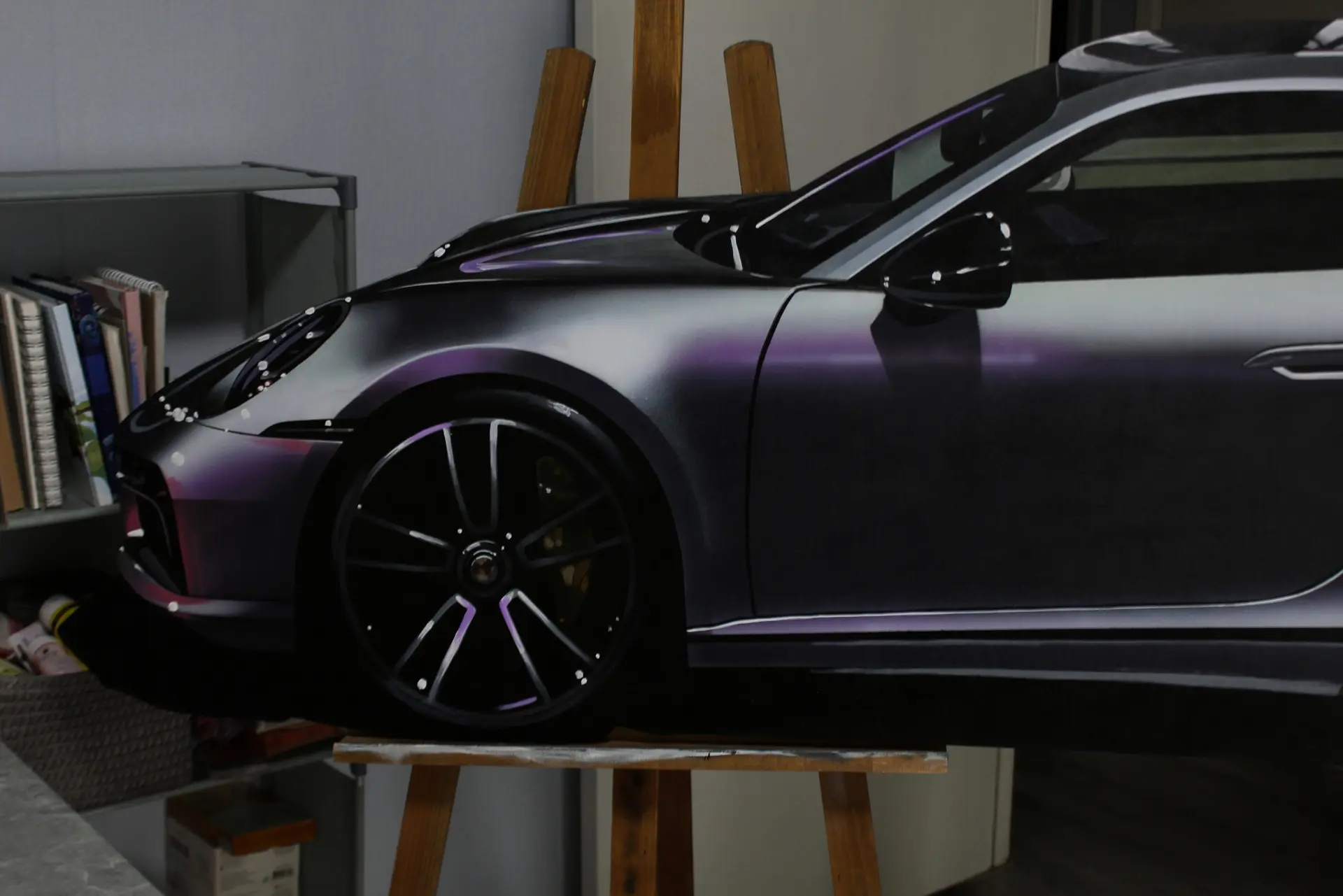 👩‍🎨 Автомобильное искусство: Porsche на фанере  Наша пользовательница Татьяна Макаревич — художница.