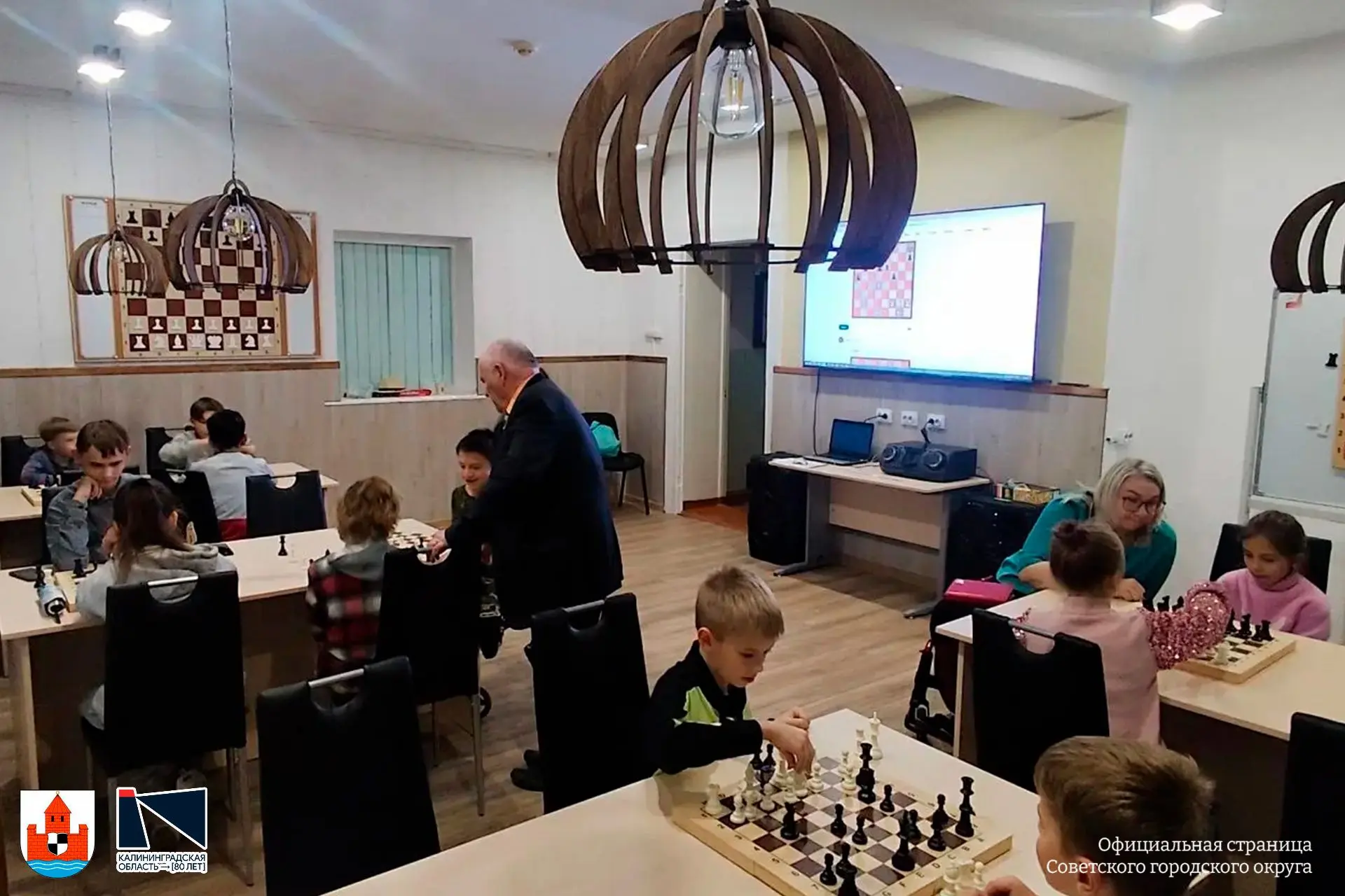 ♟️ В инклюзивном шахматном клубе «Небосвет» каждую субботу проходят интерактивные лекци...