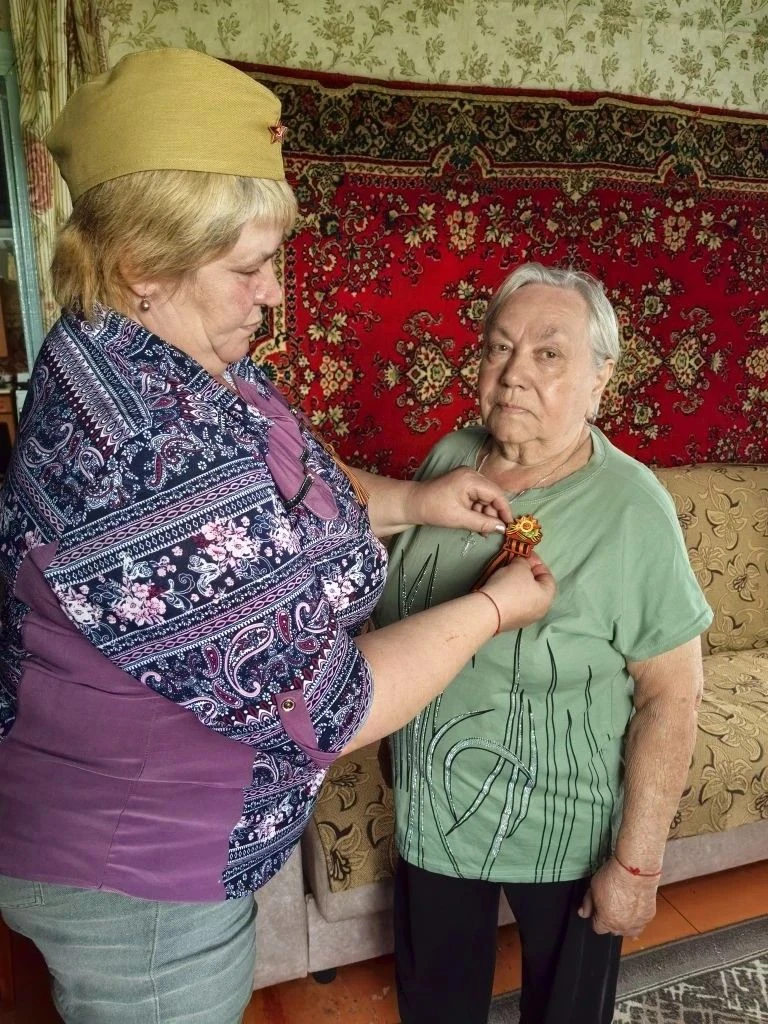 Социальные работники отделения социального обслуживания на дому граждан пожилого возрас...