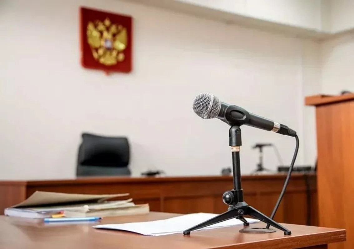Суд в ХМАО взыскал с отца и студента 454 тыс. за поддельный аттестат

Радужнинский городской суд удо