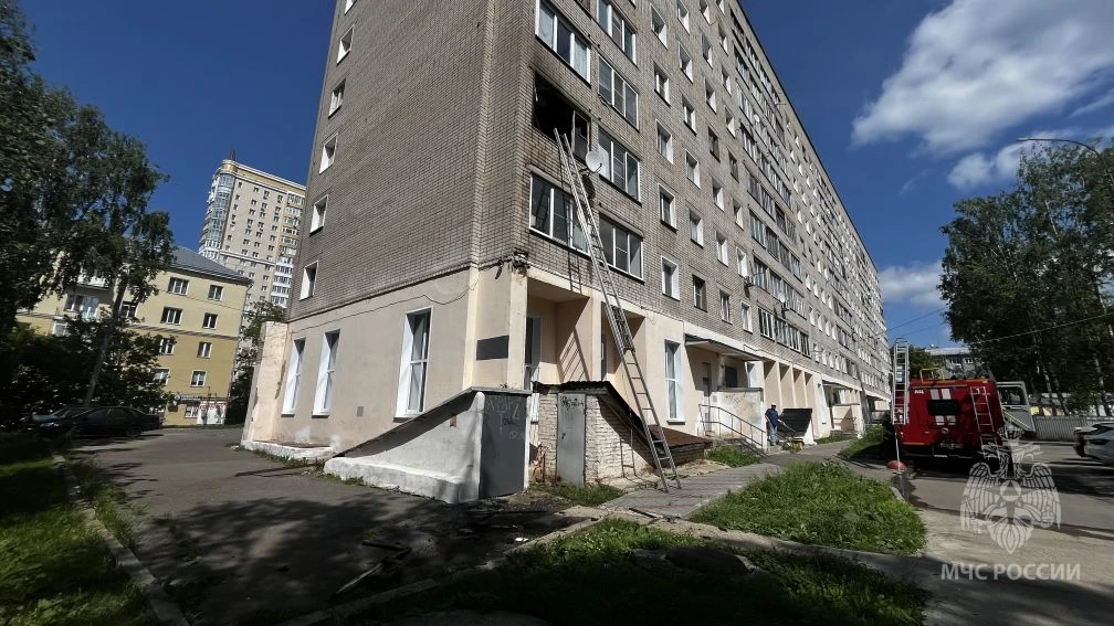 🔎Эффект линзы стал причиной пожара в Кирове

12 июня в 12:27 на пульт «01» поступило сообщение о во