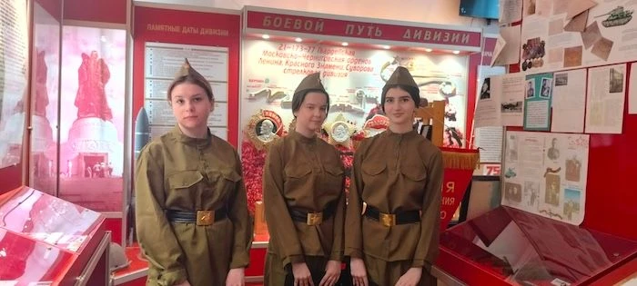 🇷🇺 Постразговор о важном на тему "Песни о войне. Ко Дню Победы"  4 мая в Школьном музее 21-й дивизии