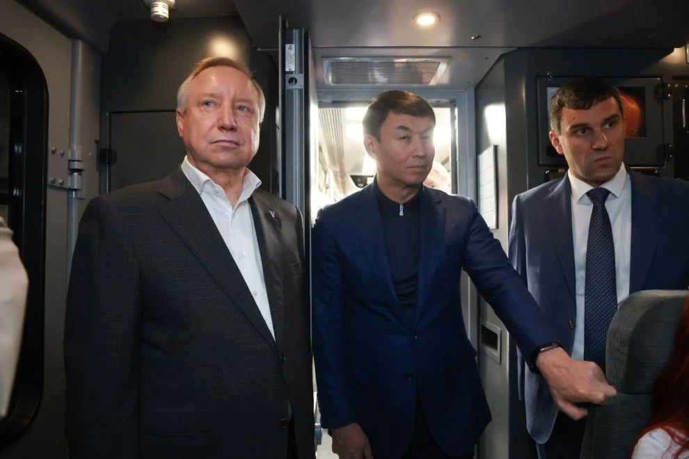 В Петербургском метрополитене состоялась демонстрация работы автоматизированного поезда...