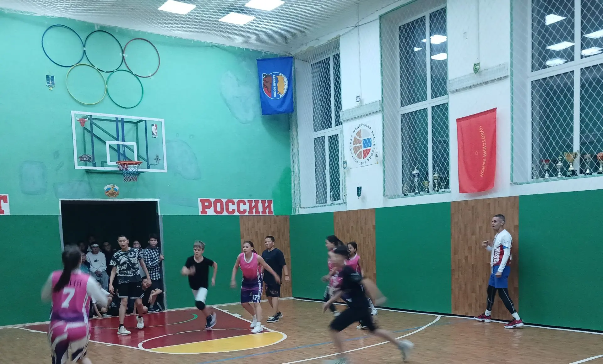 В школе села Лорино состоялось яркое спортивное событие - турнир по баскетболу. В спорт...