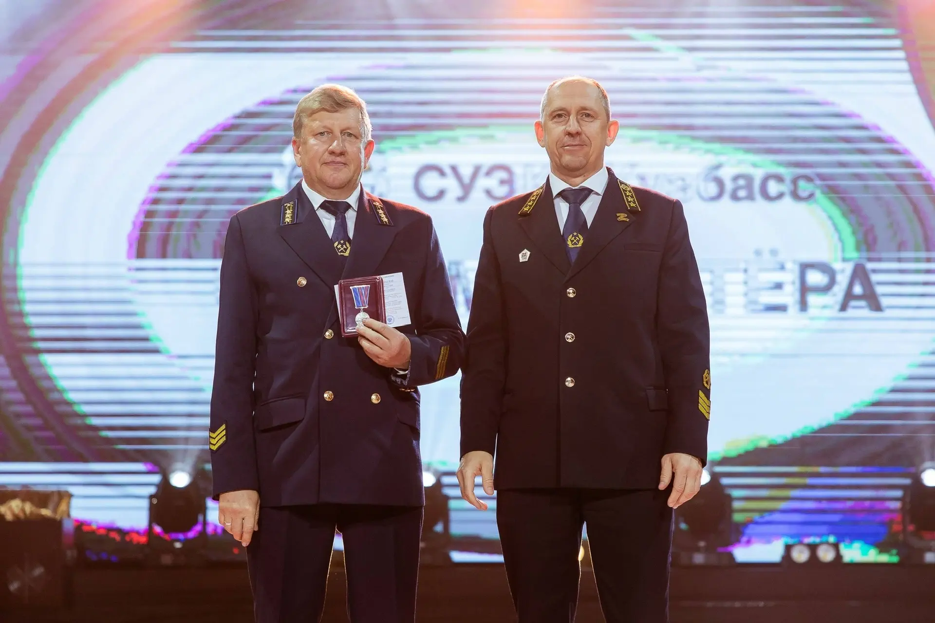 🏅Шестьдесят пять горняков предприятий АО «СУЭК-Кузбасс» удостоились ведомственных, мун...