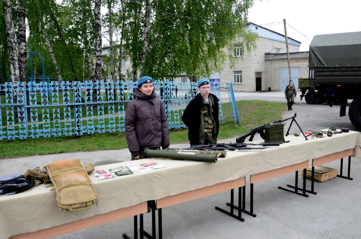 В Бердске прошли соревнования памяти героя СВО Семёна Данько  Военно-спортивные соревнования собра