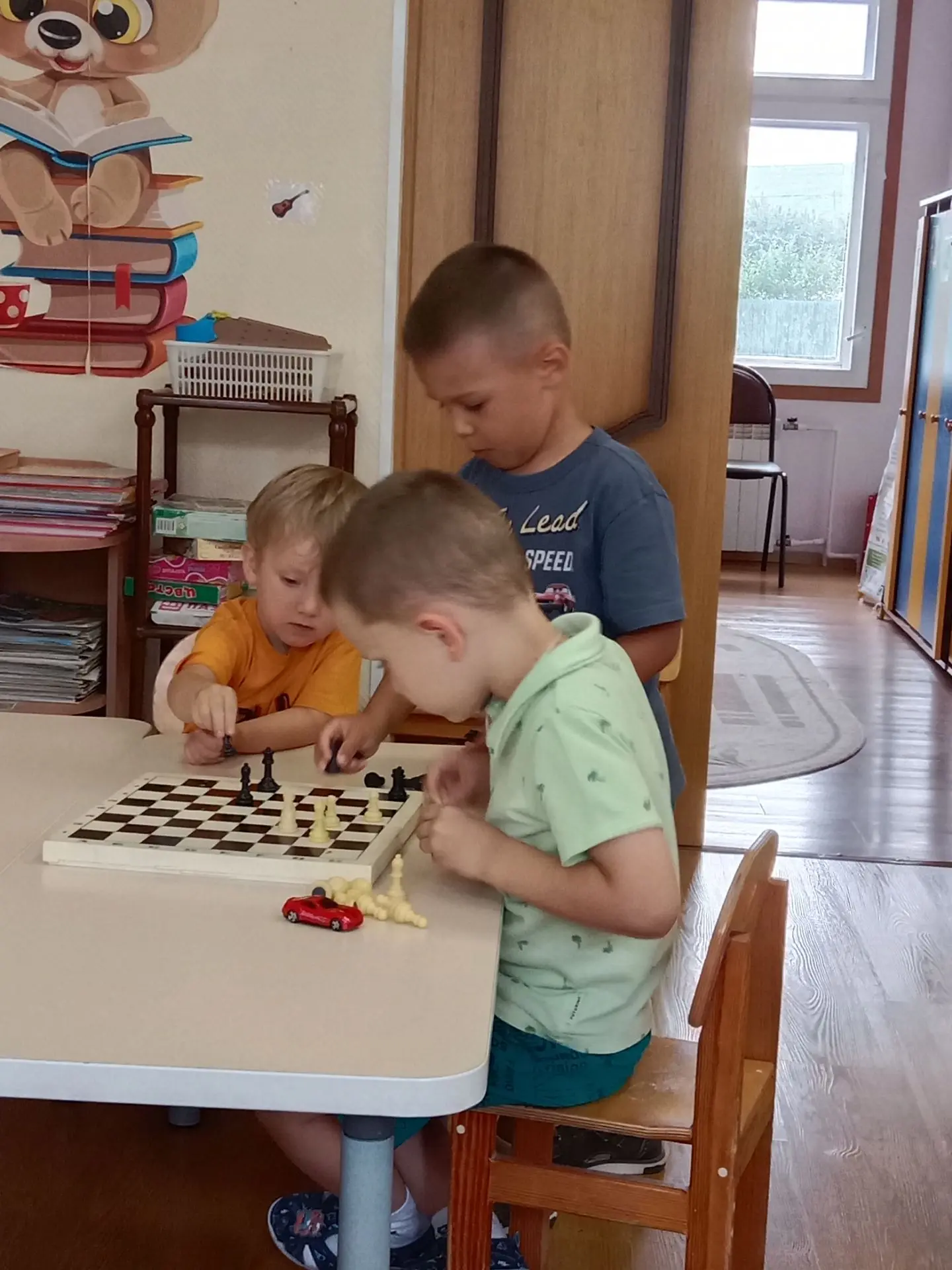 Юные ♟шахматисты👍😁
Шахматы ♟— это не только игра, доставляющая детям много радости,😁 удовольствия