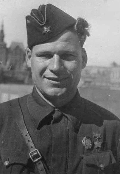 🗓 Сегодня, 27 августа, исполняется 117 лет со дня рождения партизанского командира и Г...
