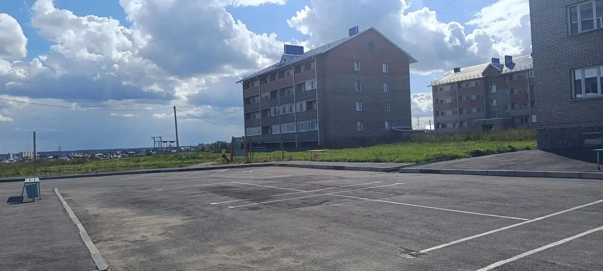 Обеспечение жильем детей-сирот и детей, оставшихся без попечения родителей— забота о бу...
