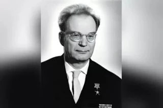 💡 Берлинская миссия электрификатора

Михаил Григорьевич Первухин несколько десятилетий находился на