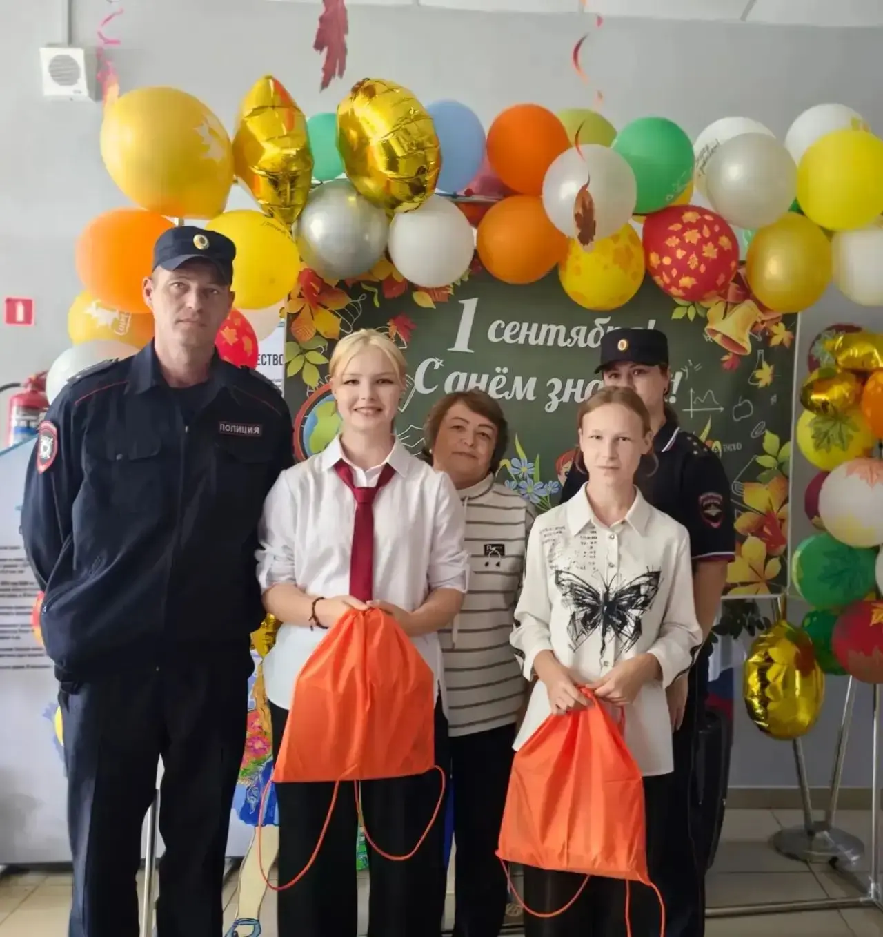 🔔 Школьный звонок прозвенел, первая неделя пролетела незаметно!