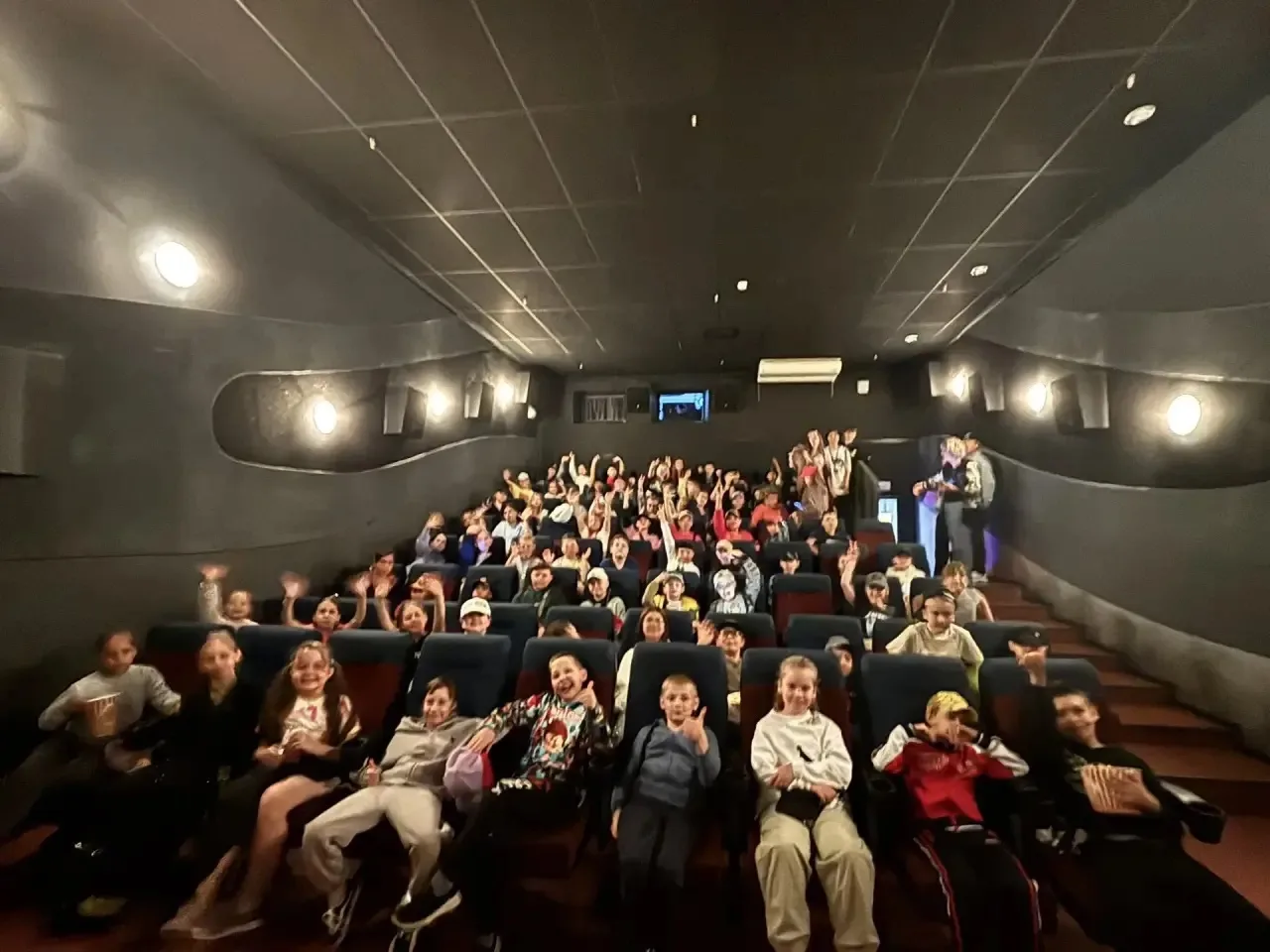 🎬 Увлекательный и интересный день в нашем лагере! 🎬