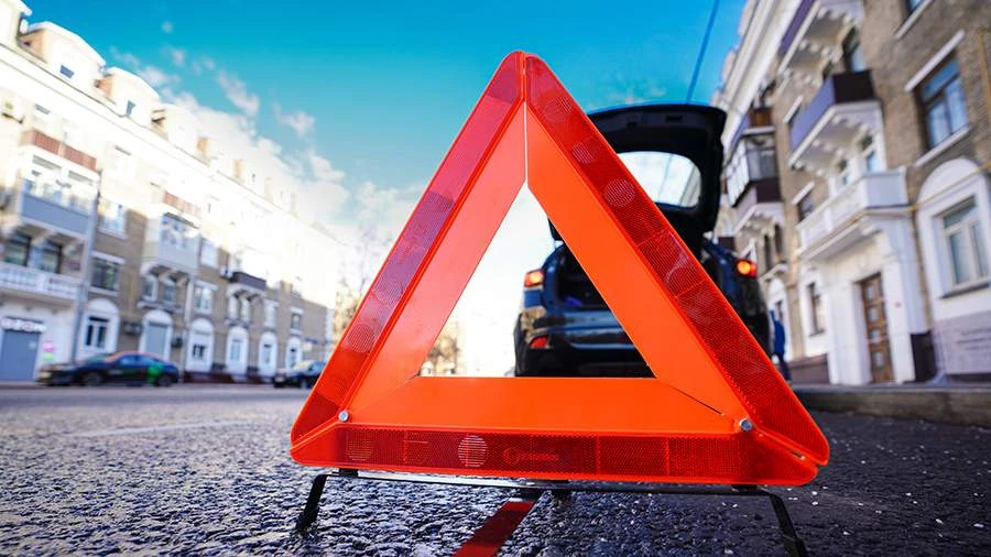 ⚡За прошедшие сутки на российских дорогах зафиксировано 321 ДТП, в которых погибли 37 и получил ране