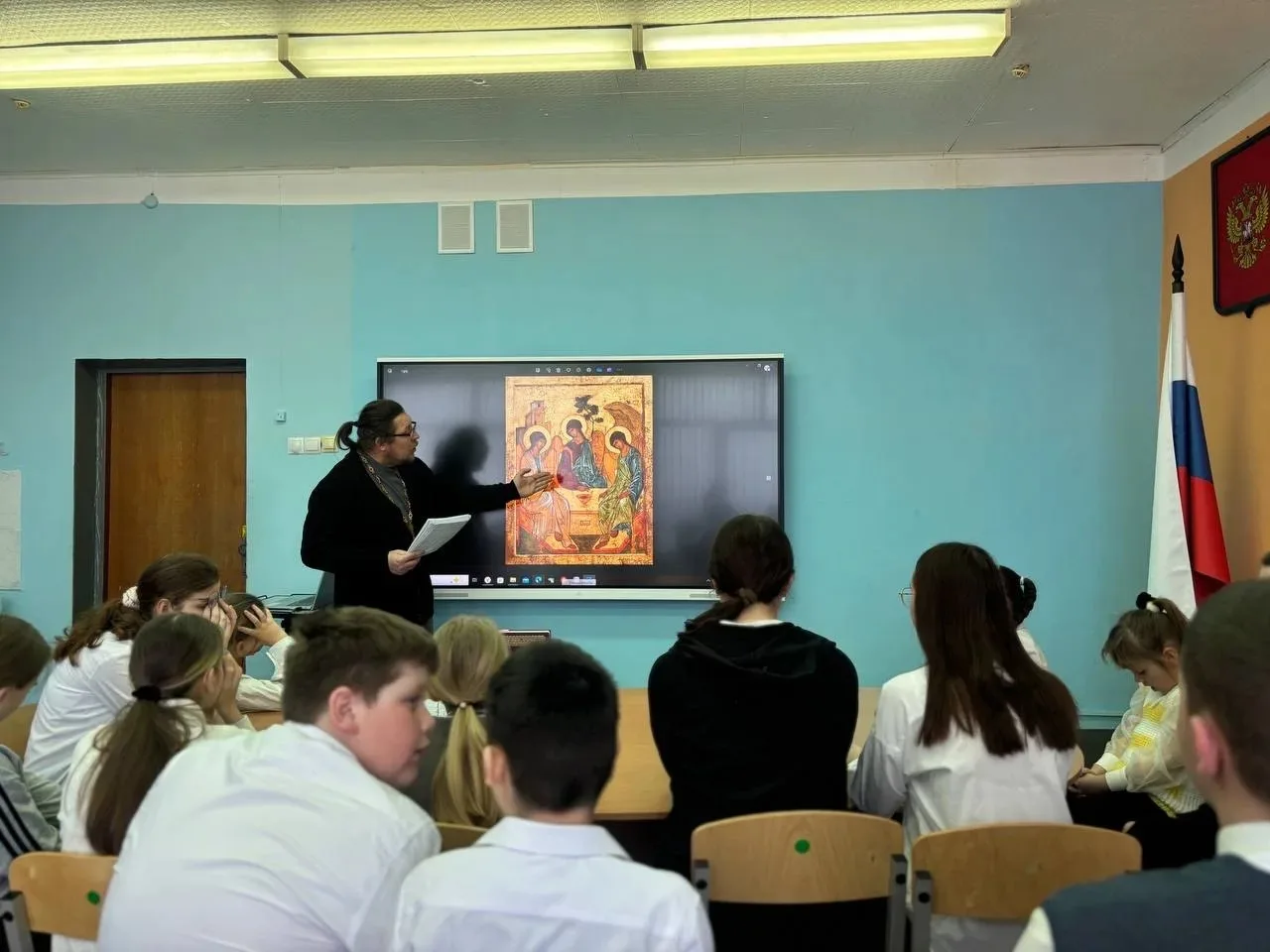 Состоялась очередная встреча настоятеля храма Казанской иконы Божией Матери с.Новоселки отца Андрея 