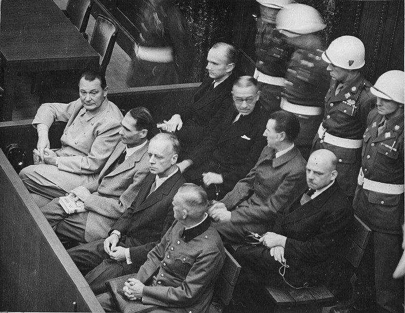 Нюрнберг, 1945-1947. Правда про разум…      Во время Нюрнбергского процесса американский психолог Гу