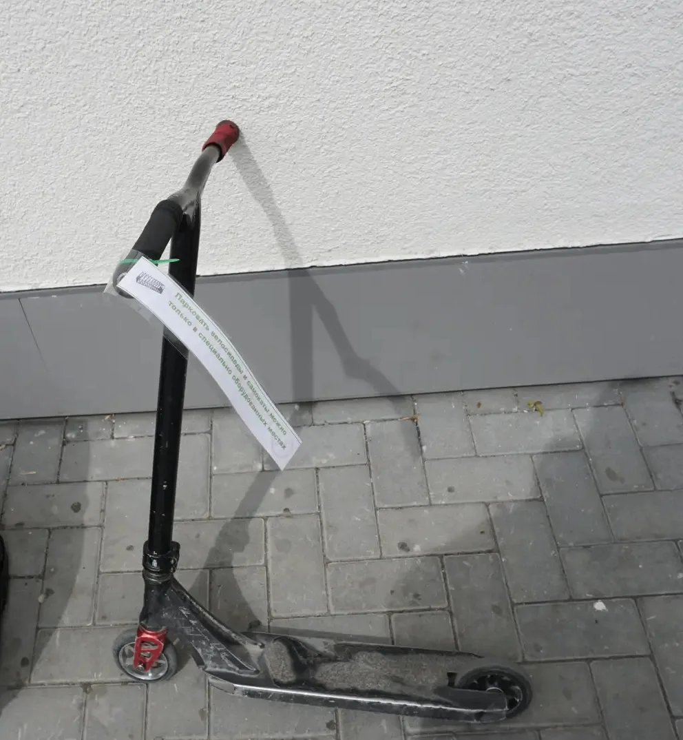 🚦 Внимание, водители двух колёс! Рейд ЮИД прошёл на «отлично»! 🛴  Сегодня в нашей школе прошёл необы