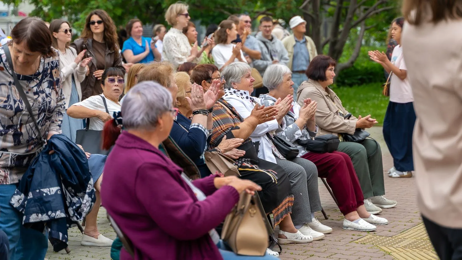 🌼 Праздник семьи, любви и верности состоялся в СахОУНБ