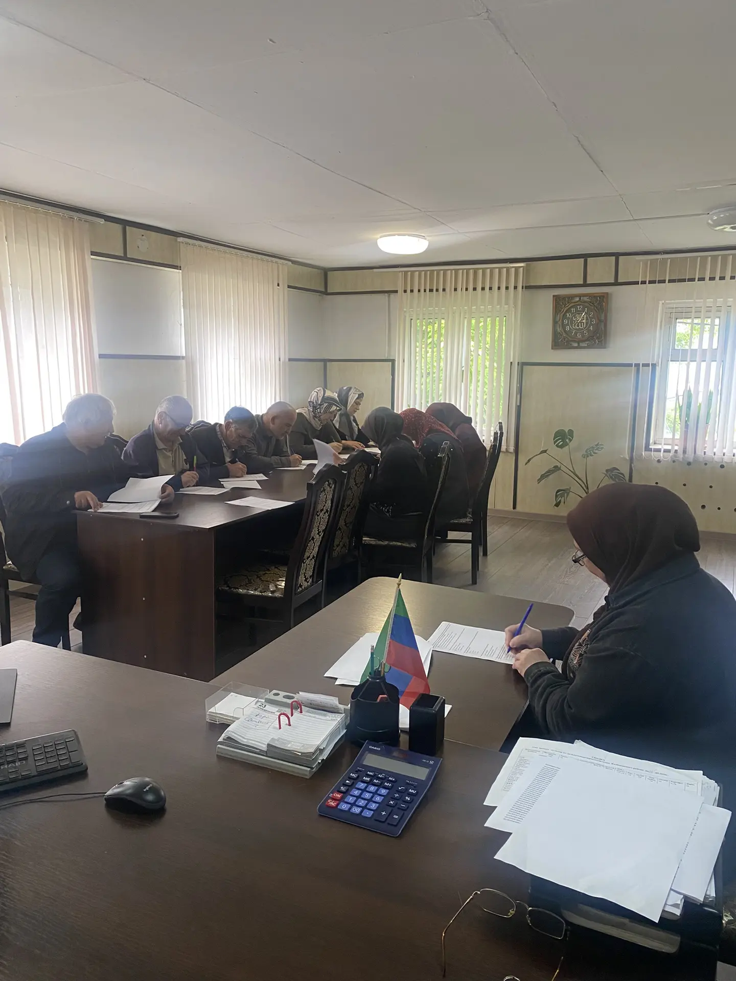 26 мая в МКУ УСХ Казбековского района провели агродиктант.Из 12 участников прикрепленны...