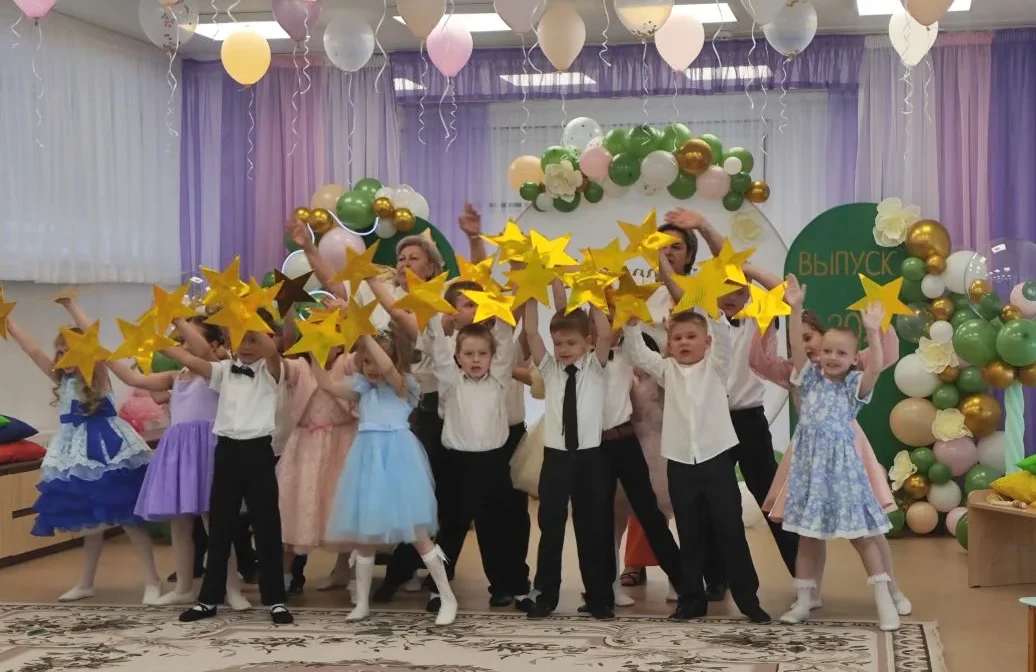 "Звездный выпускной" в группе «Карамелька».