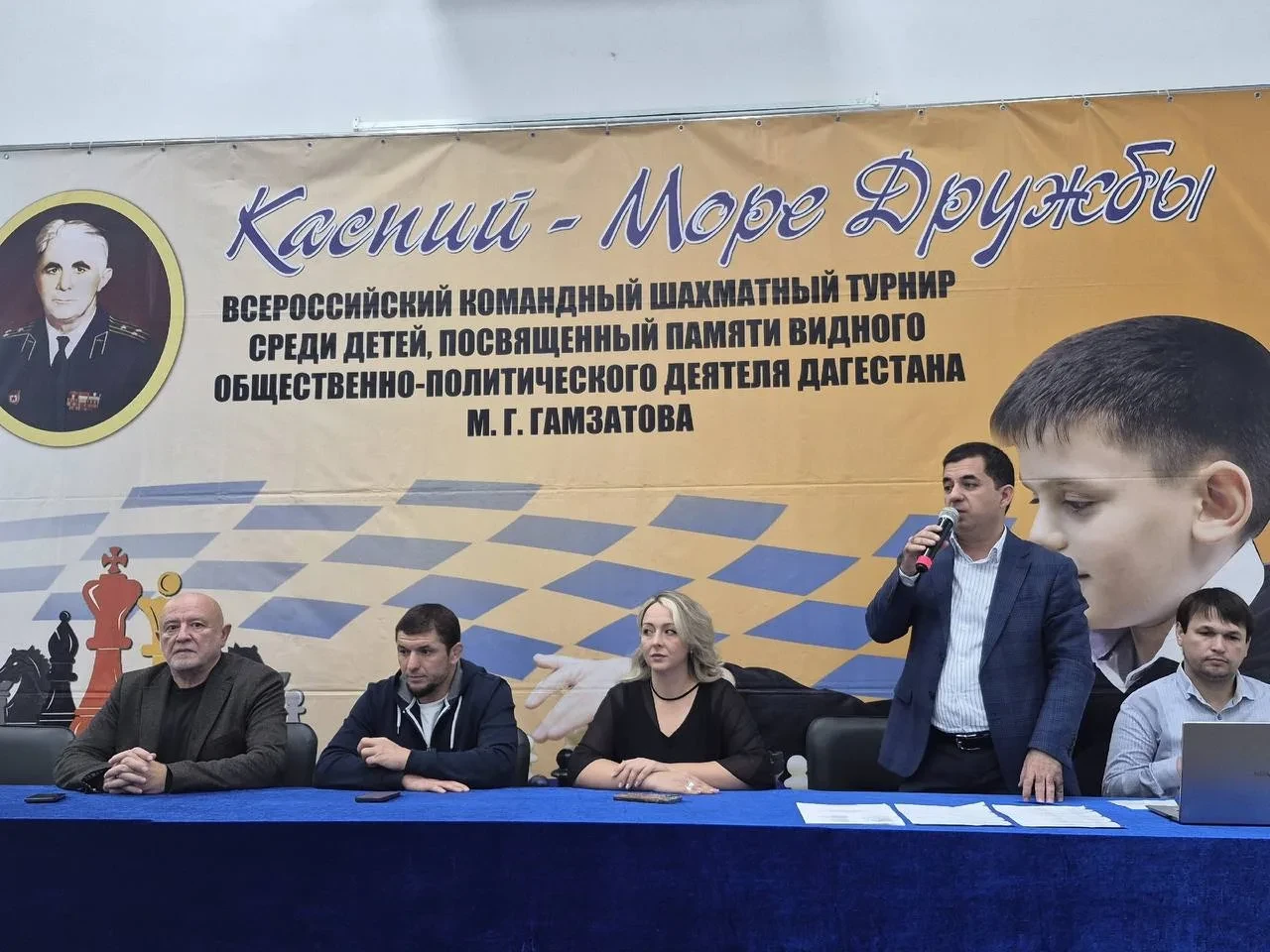 В Махачкале завершился шахматный турнир среди школьников