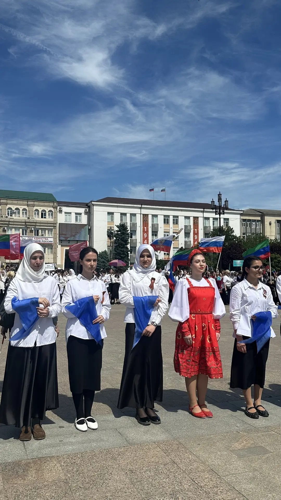 В Махачкале состоялось шествие «Парад наследников Победы», организованное «Движением Пе...