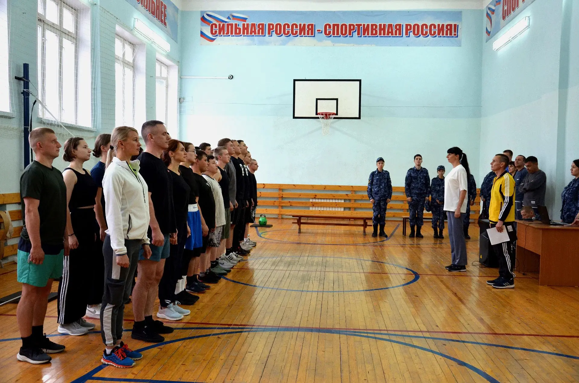 В ФКУ ДПО Кировский ИПКР ФСИН России проведен фестиваль по силовым видам спорта